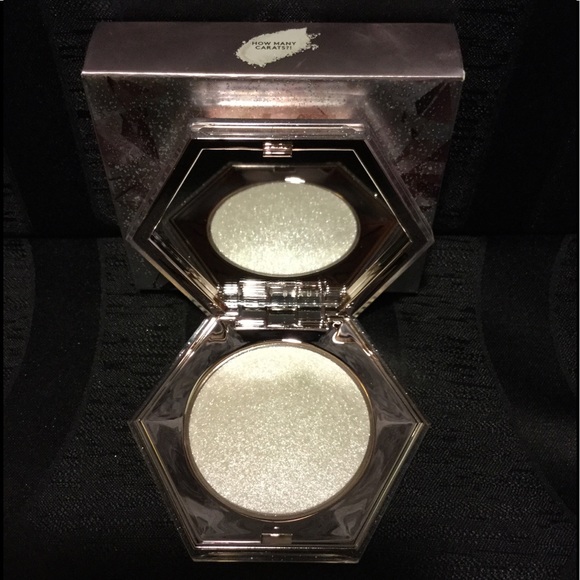 🎉HP!!🎉💎Fenty Diamond Bomb All-Over Diamond Veil - Picture 5 of 8
